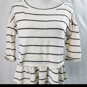 🥳HP🥳Anthropologie Postmark Latitude Knit Peplum